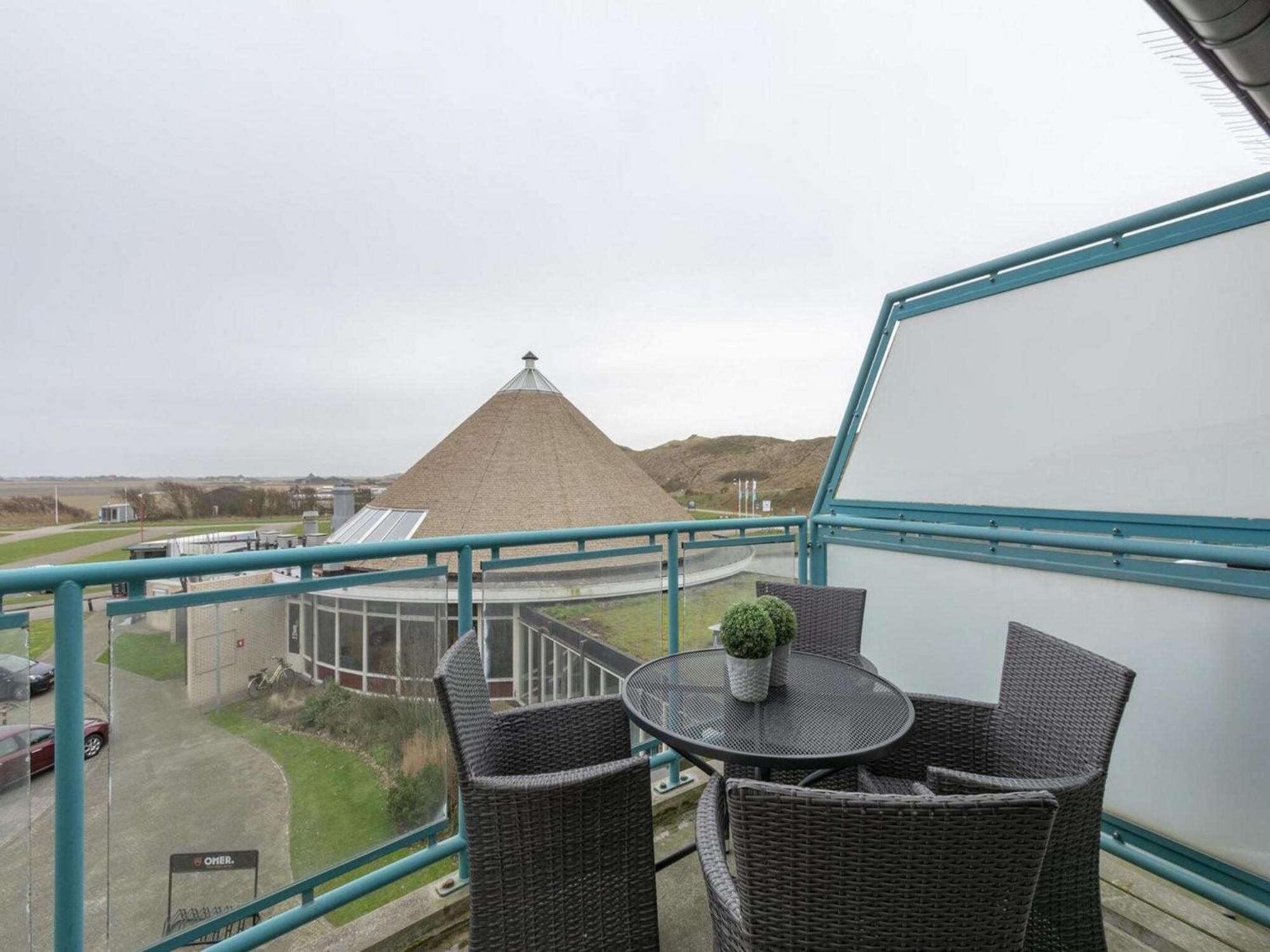 Seaside Apartment With Balcony ユリアーナドルプ エクステリア 写真